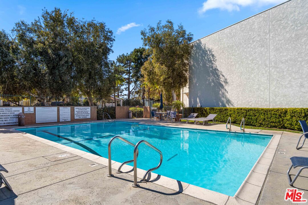 Property photo 38