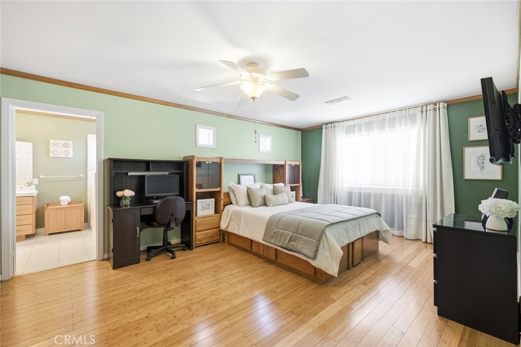 Property photo 35