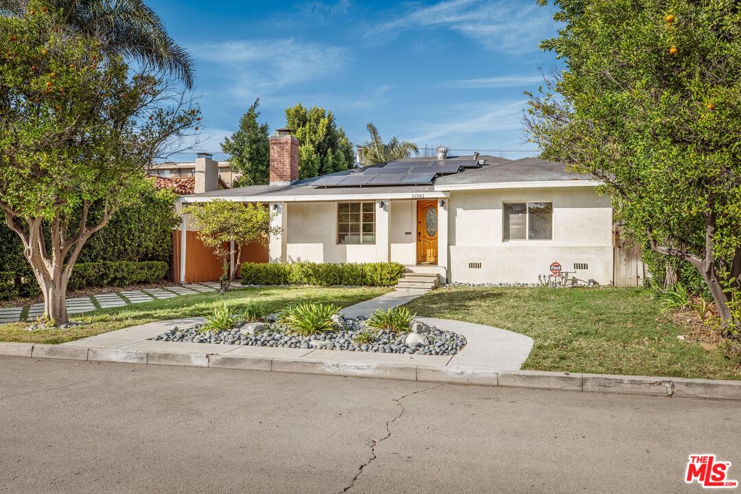 Property photo 35