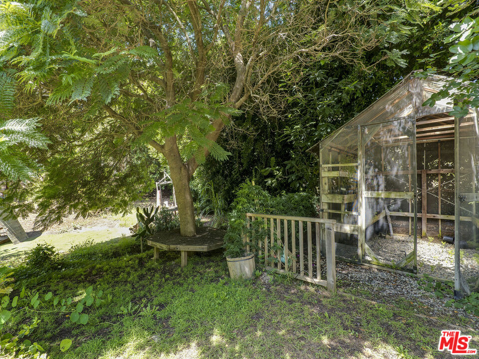 Property photo 22
