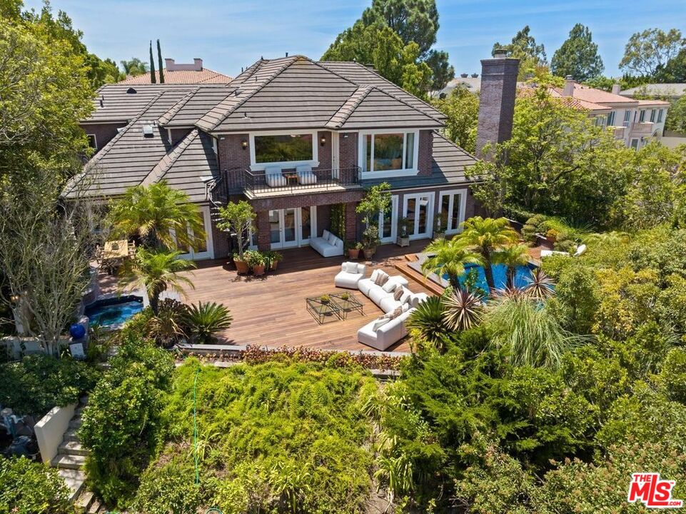 Property photo 31