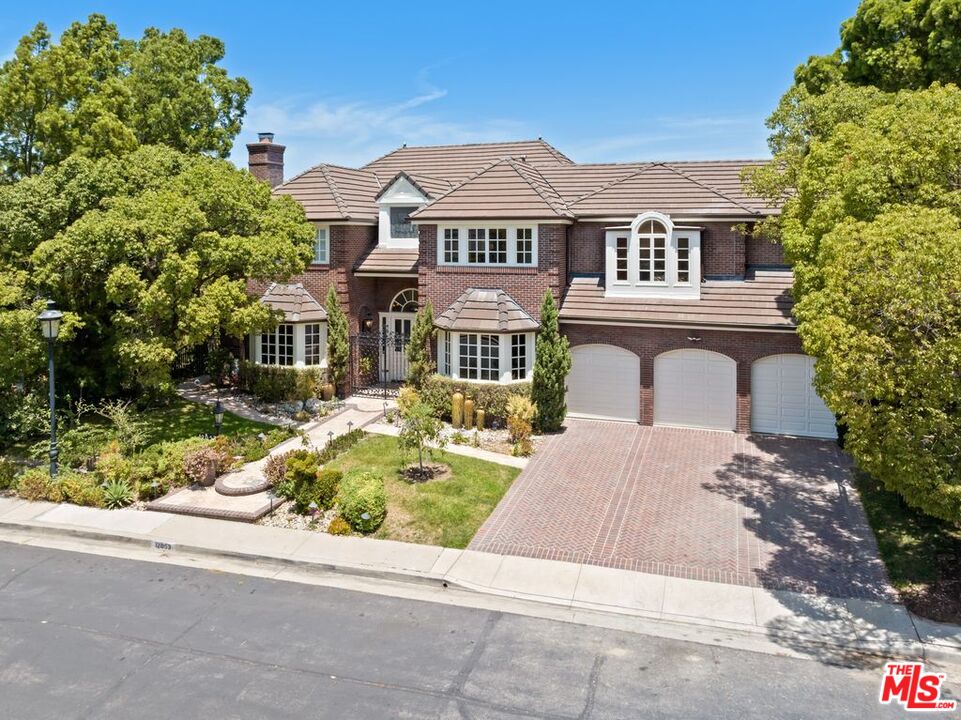 Property photo 33