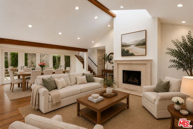 Property photo 35