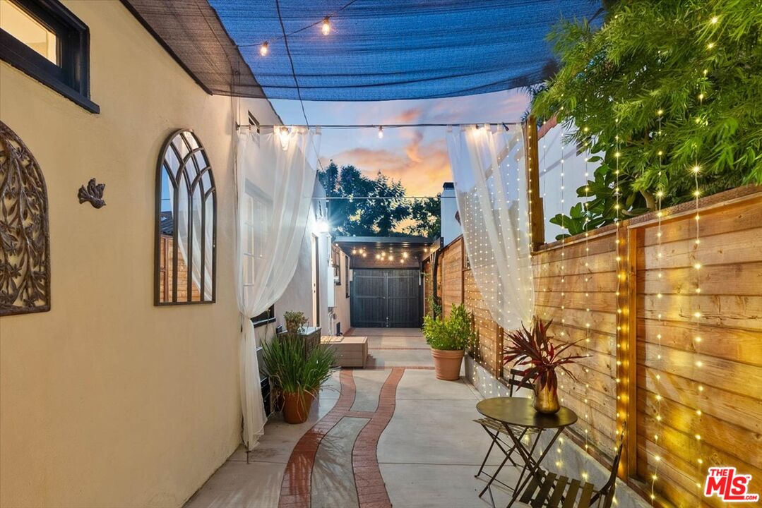Property photo 30