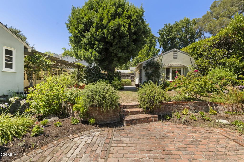 Property photo 37