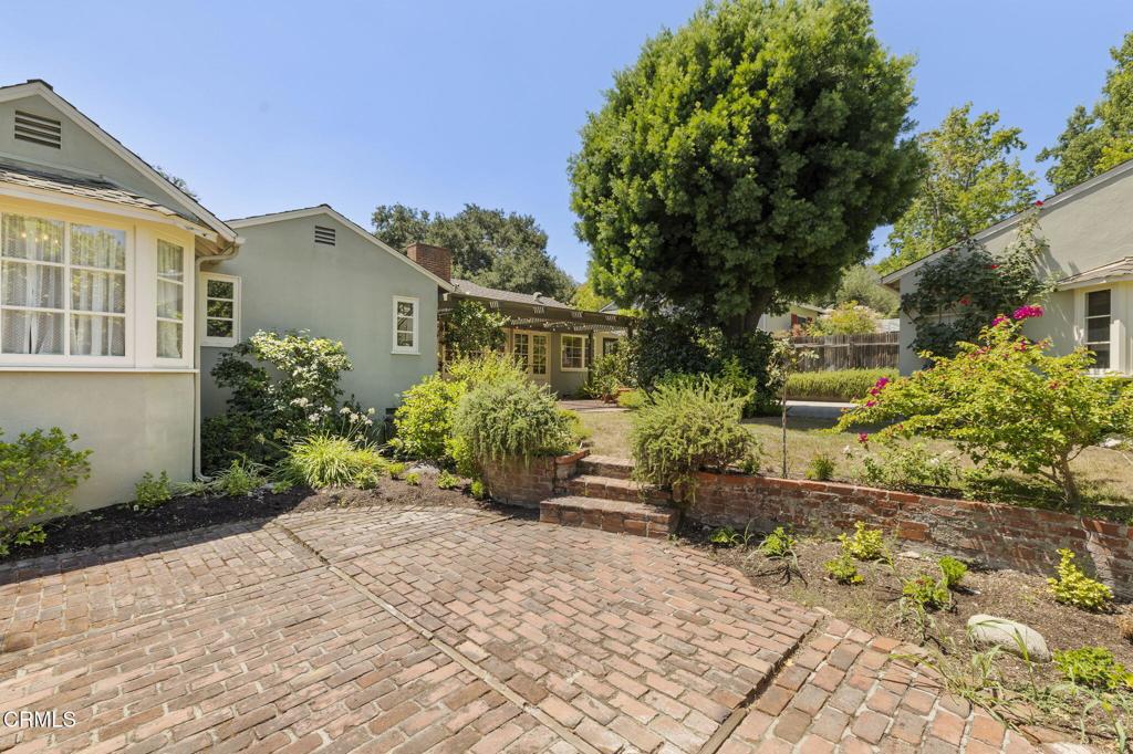 Property photo 38
