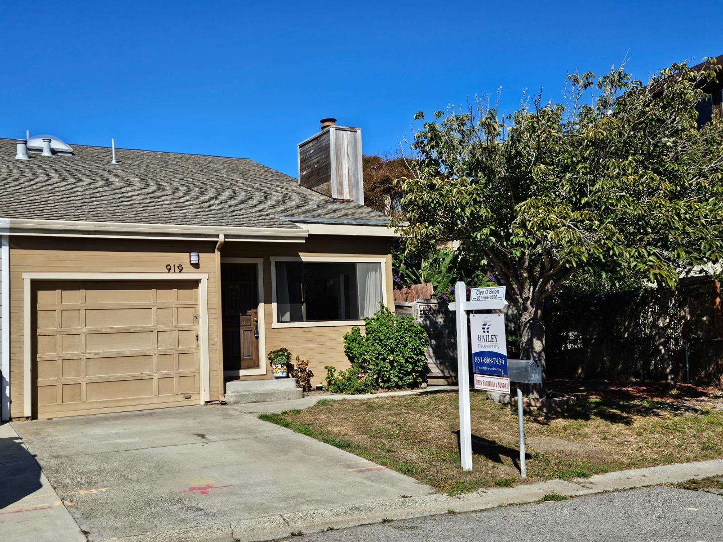 919 Paget Ave