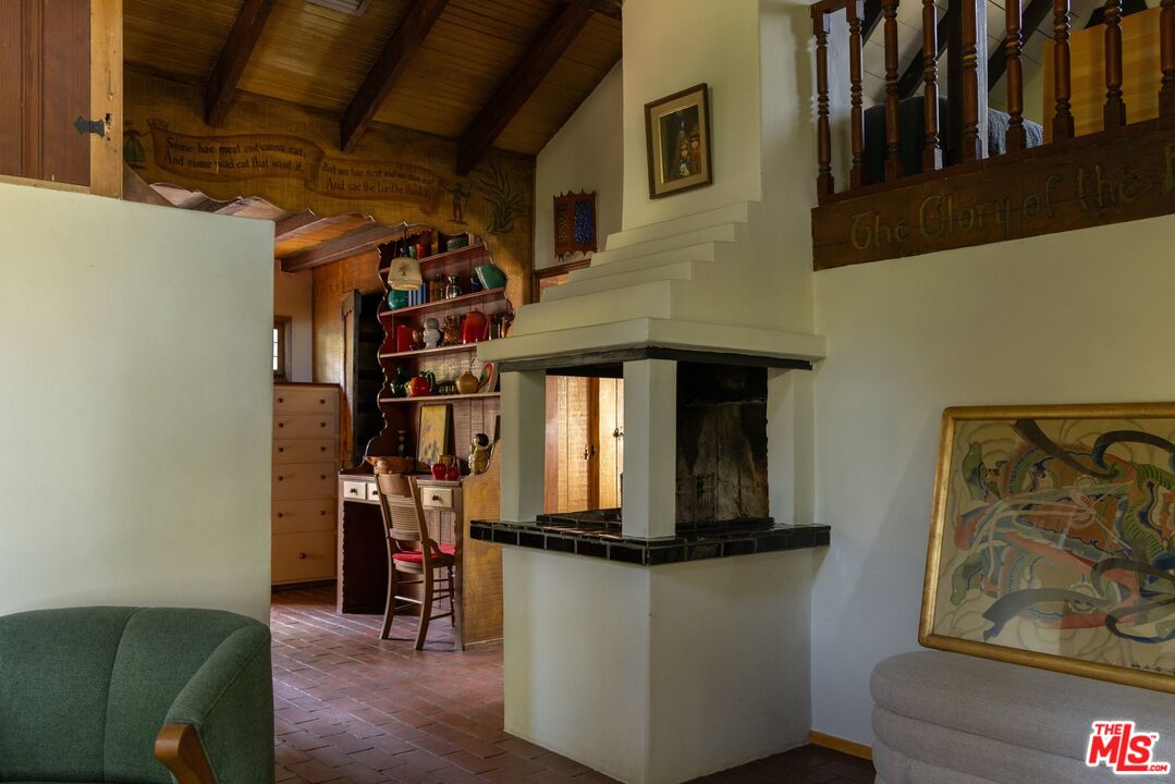 Property photo 24