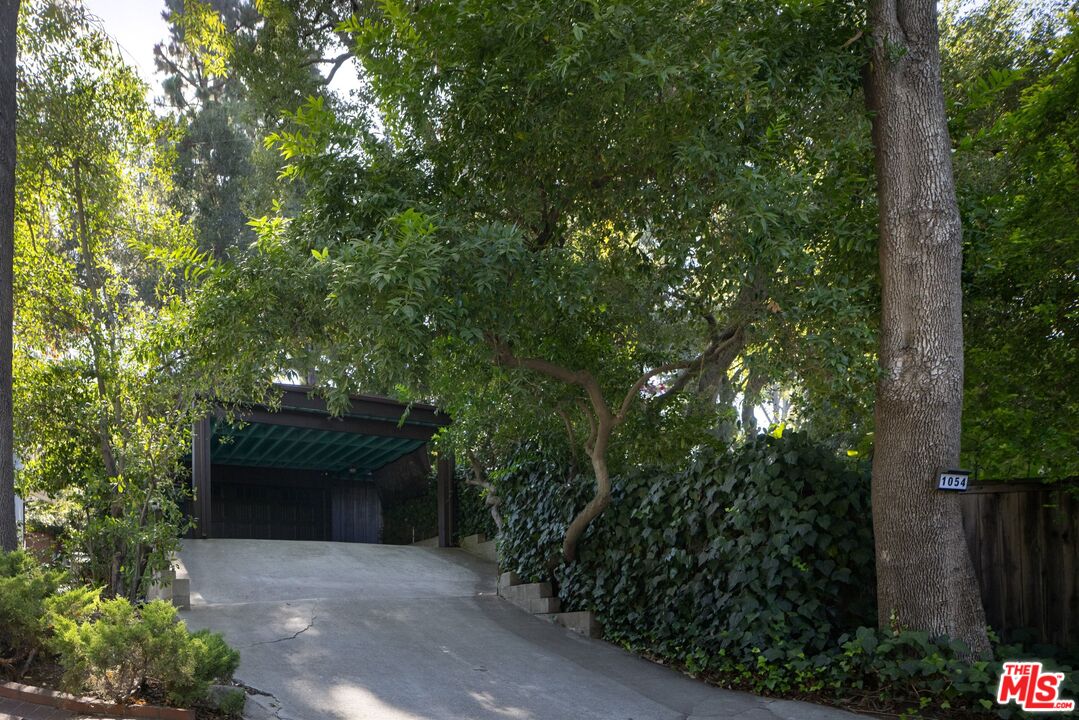 Property photo 40