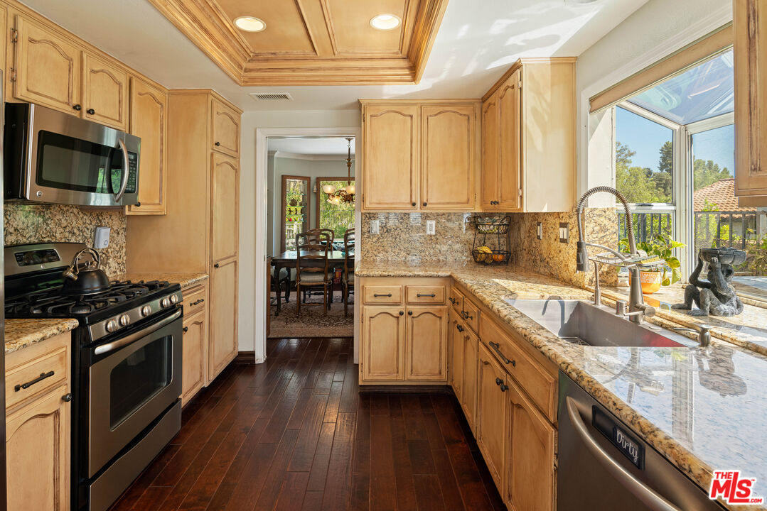 Property photo 25