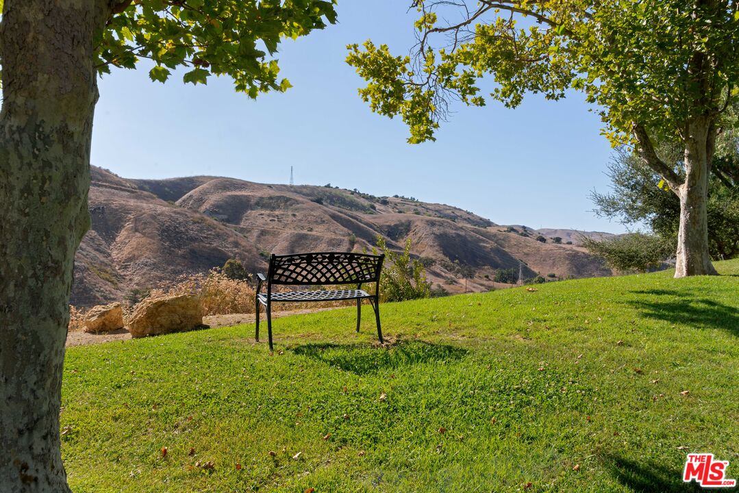 Property photo 33