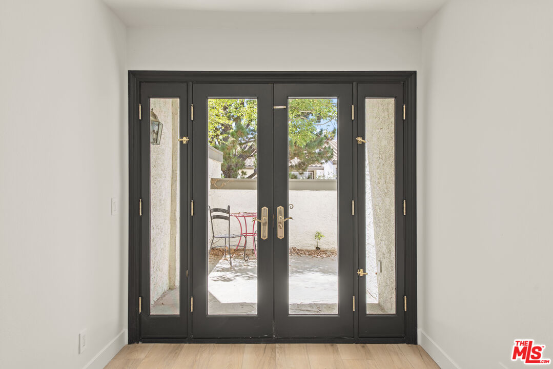Property photo 38