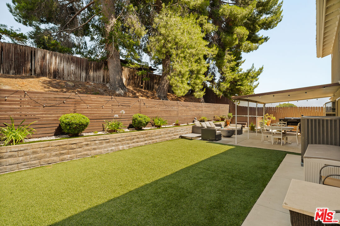 Property photo 24
