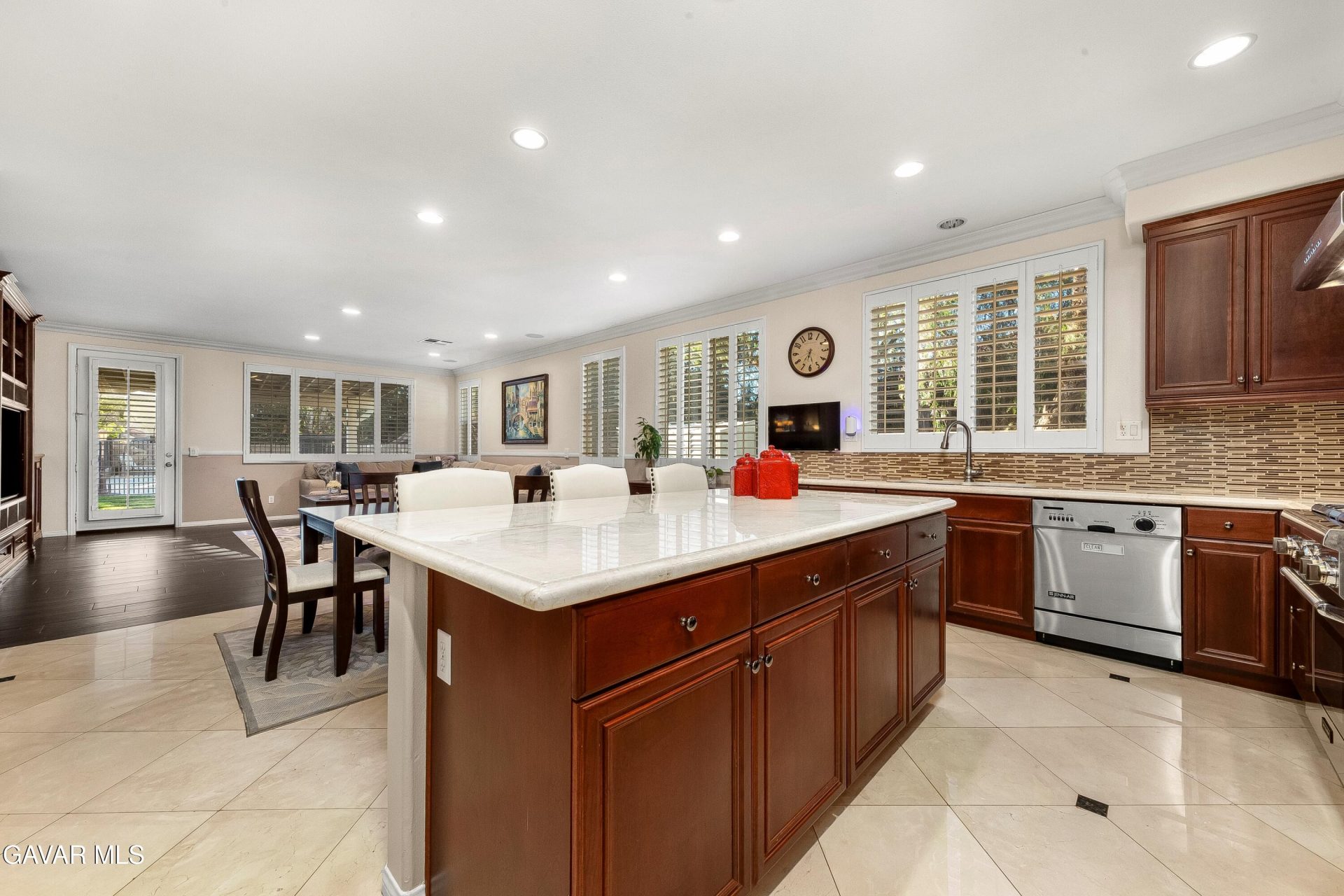 Property photo 24