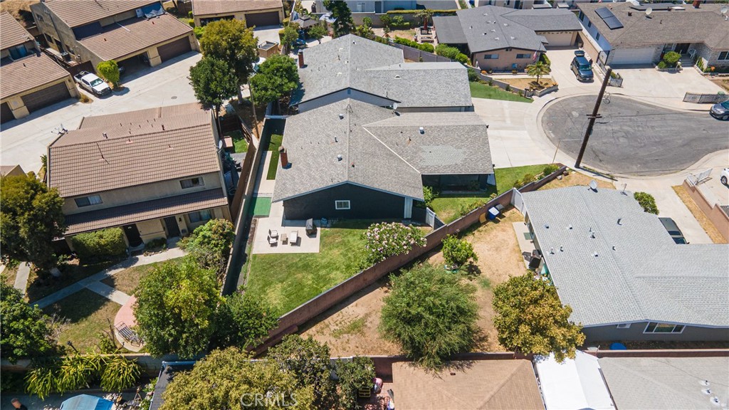 Property photo 40