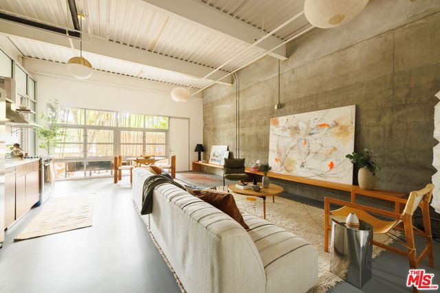 Property photo 46