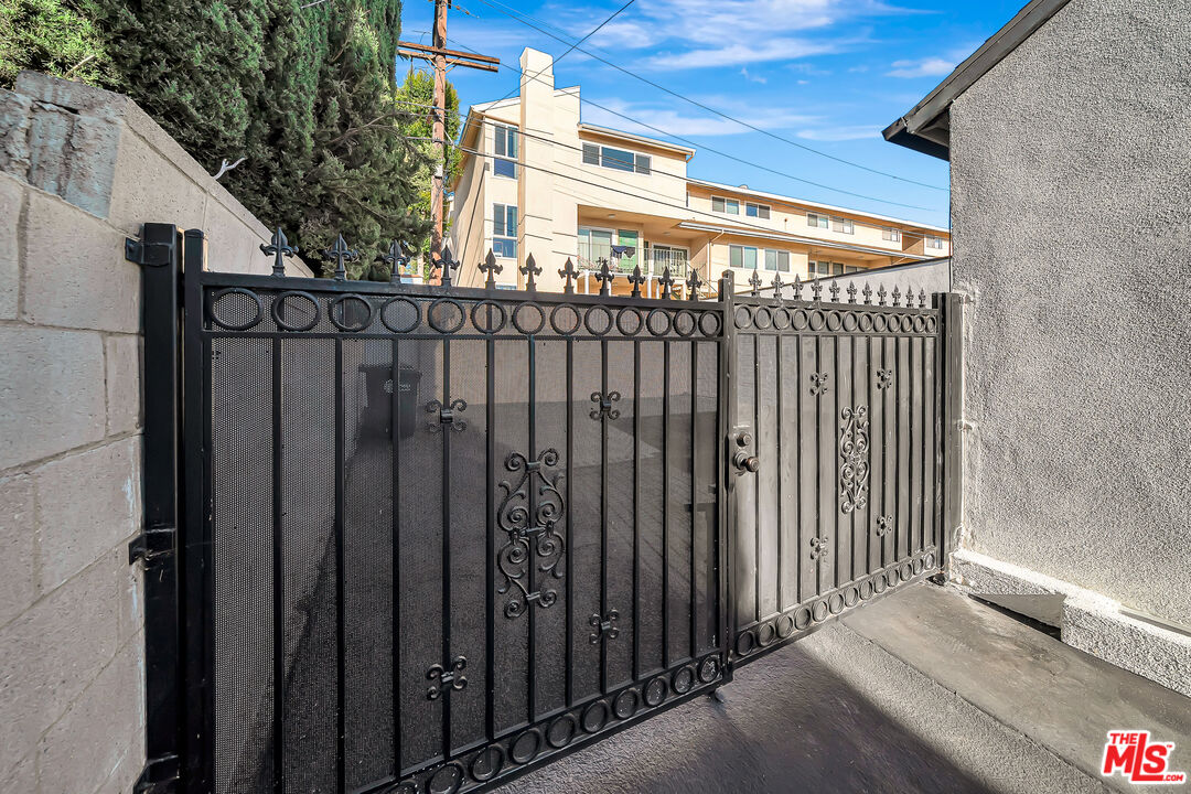 Property photo 40