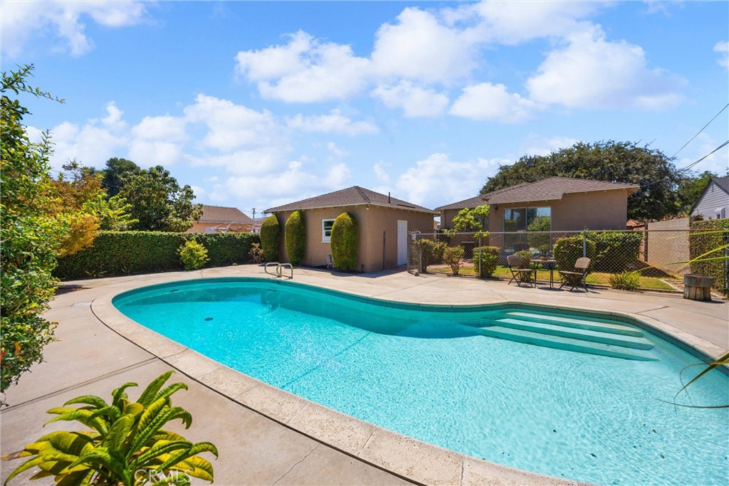 Property photo 34