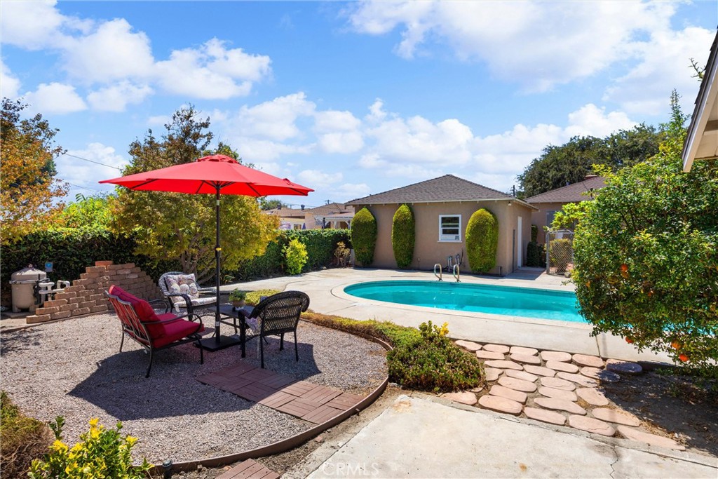Property photo 38