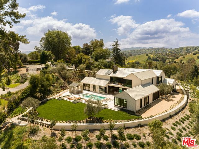 Property photo 43