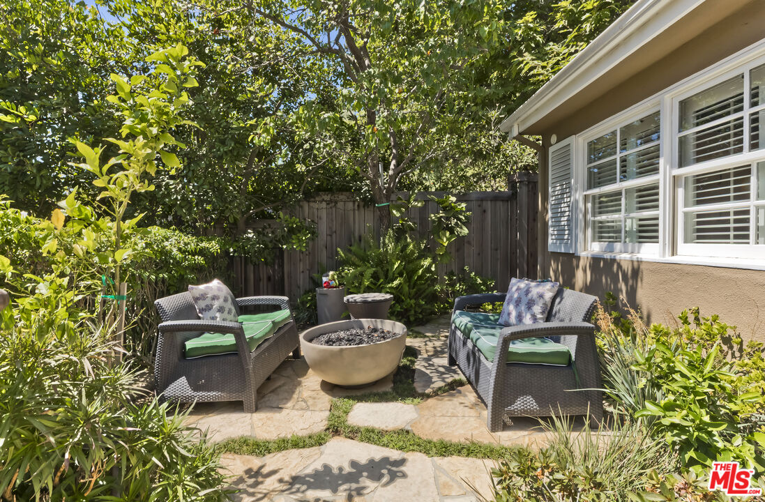 Property photo 33
