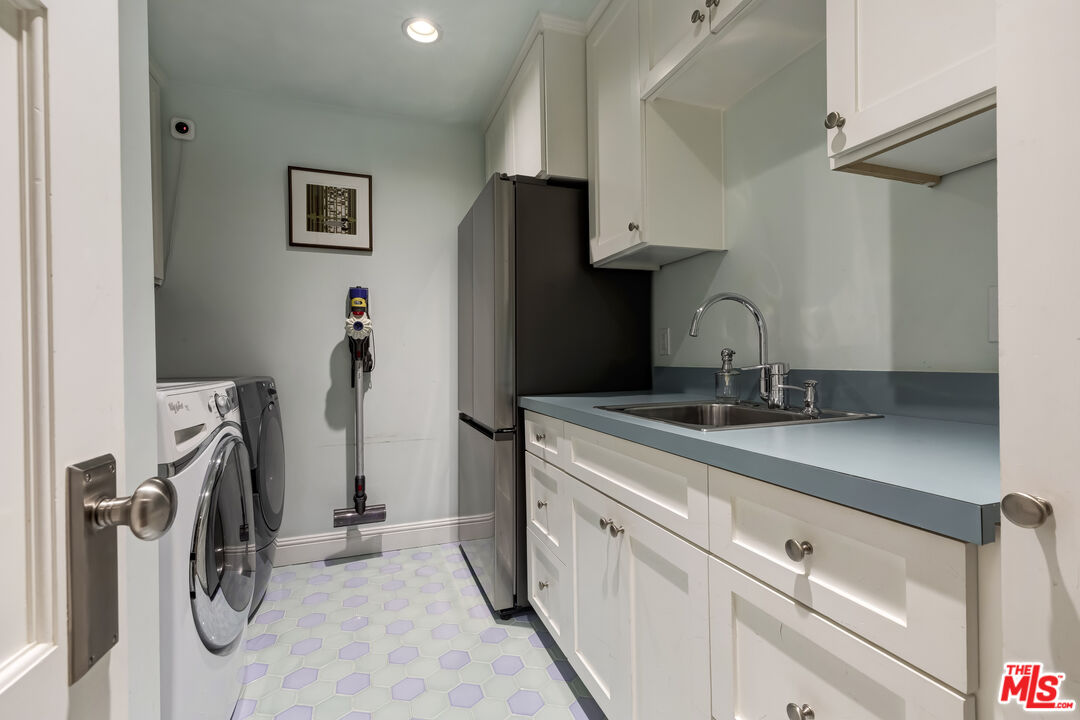 Property photo 43