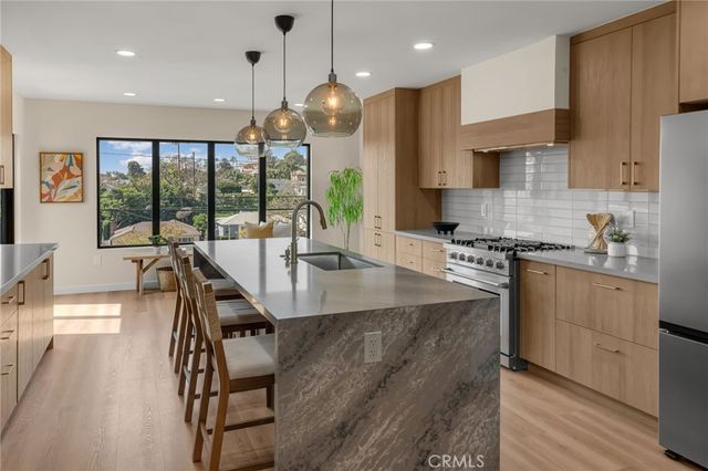 Property photo 44