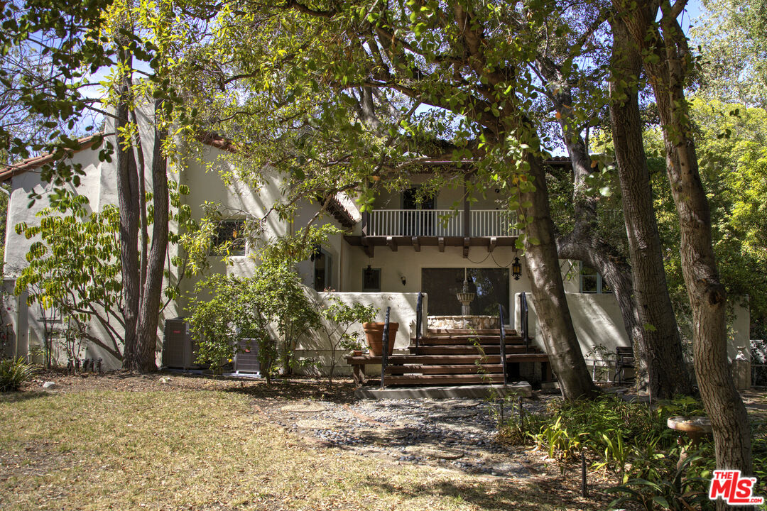 Property photo 32