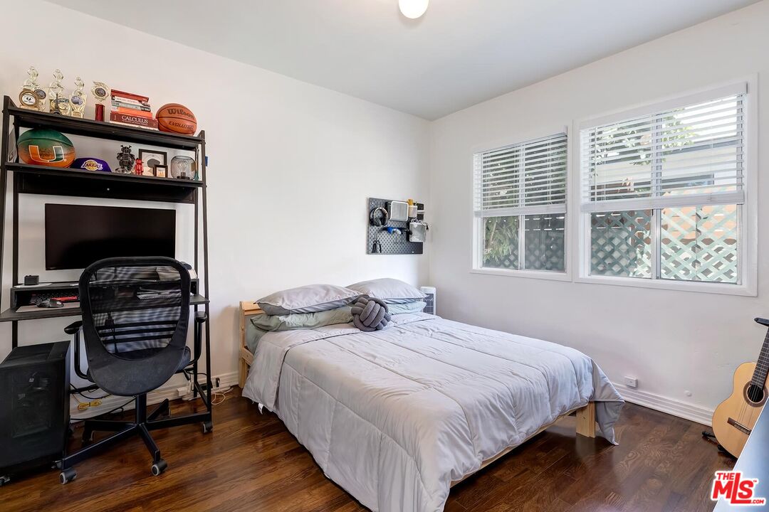 Property photo 40