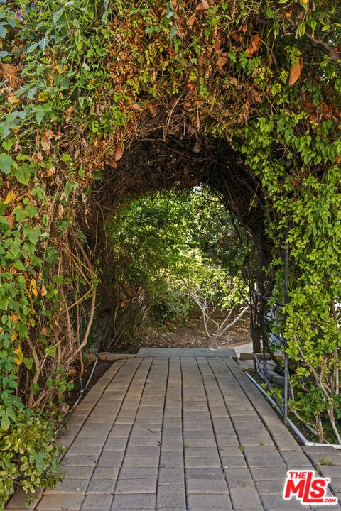 Property photo 39