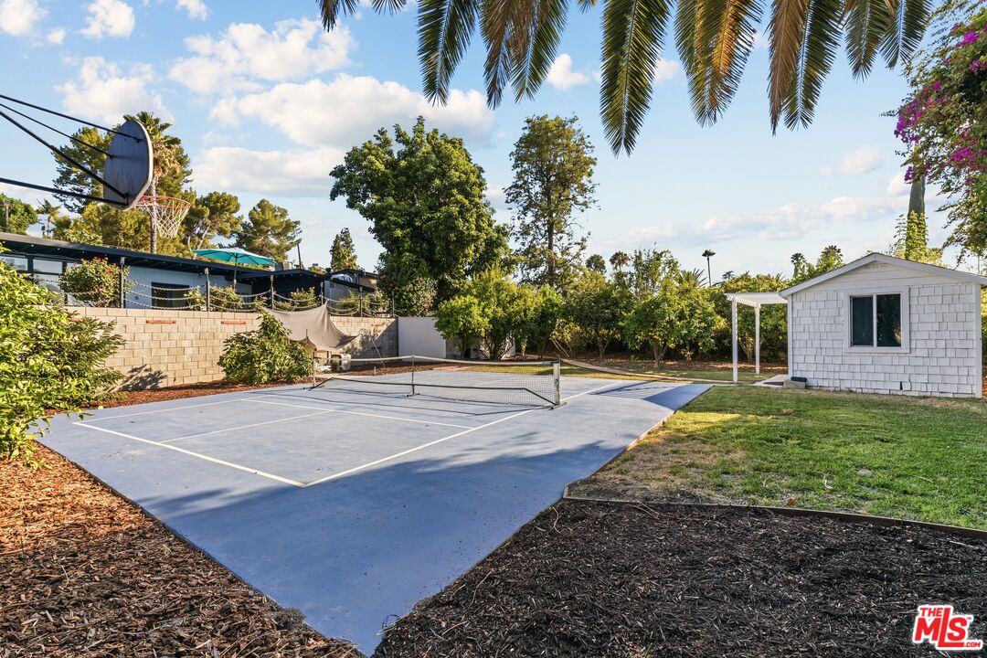 Property photo 43