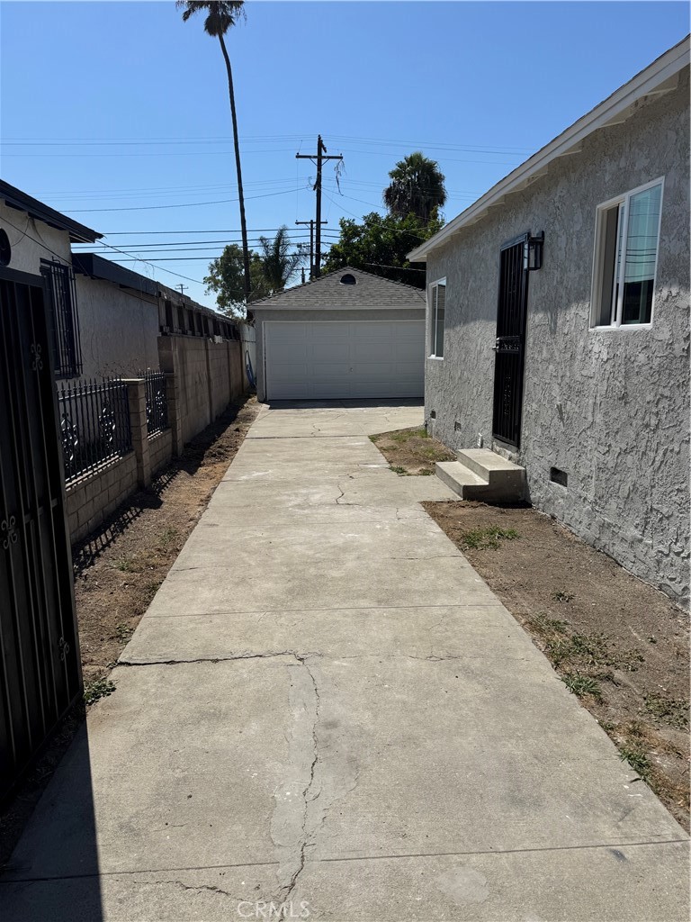 Property photo 28