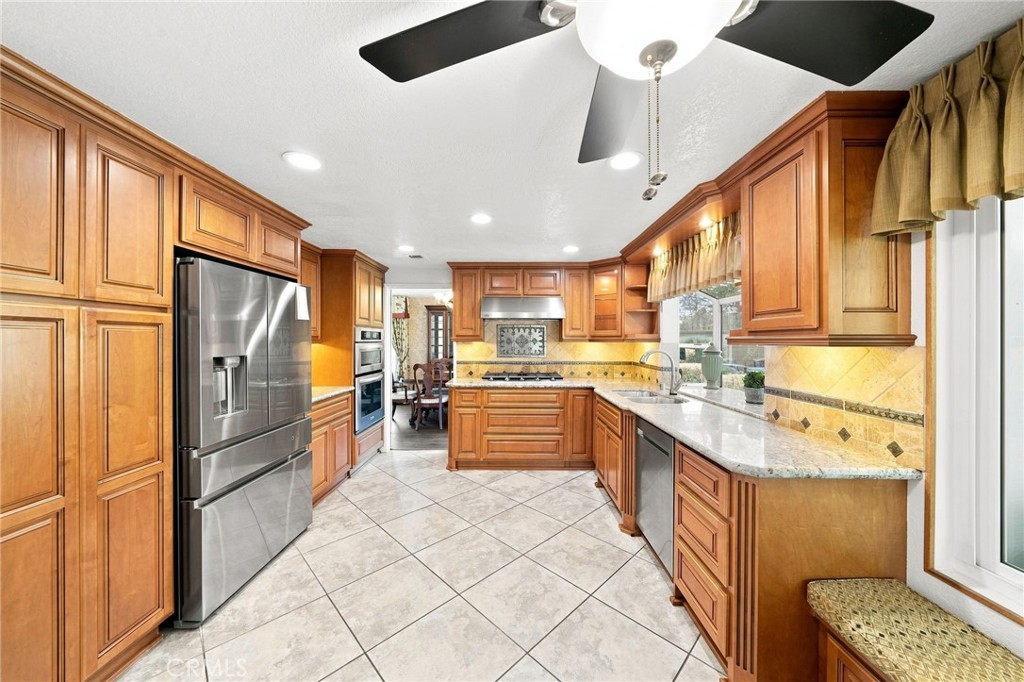 Property photo 44