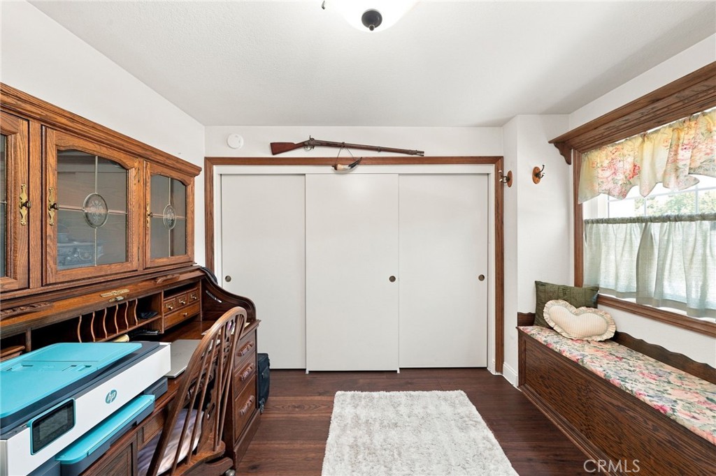 Property photo 37
