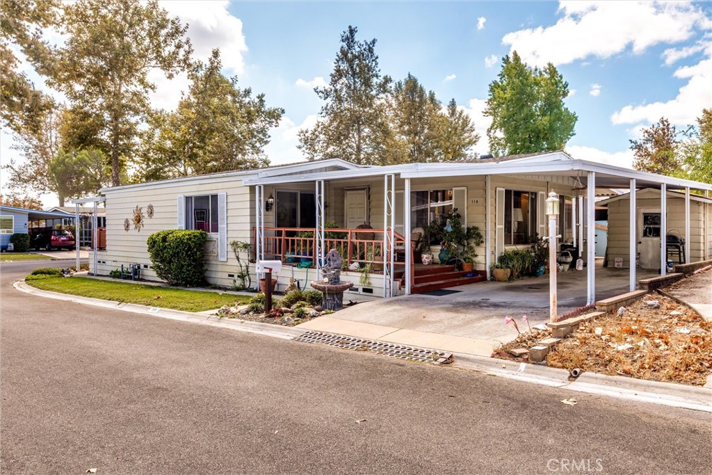 10025 El Camino Real