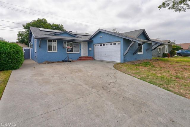Property photo 38