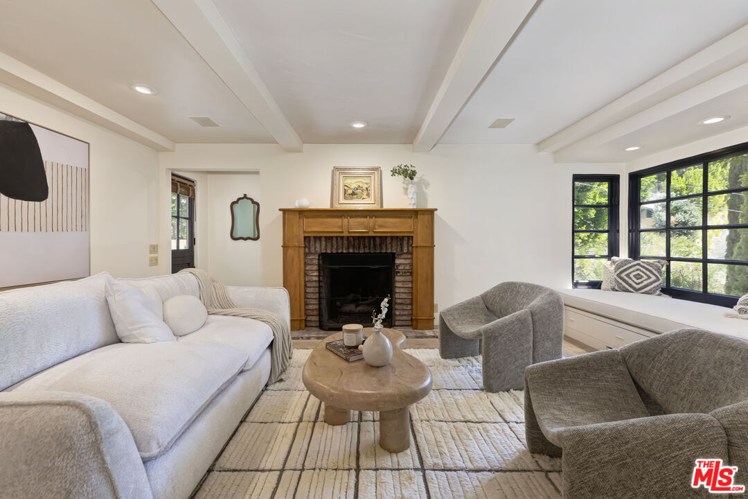 Property photo 31