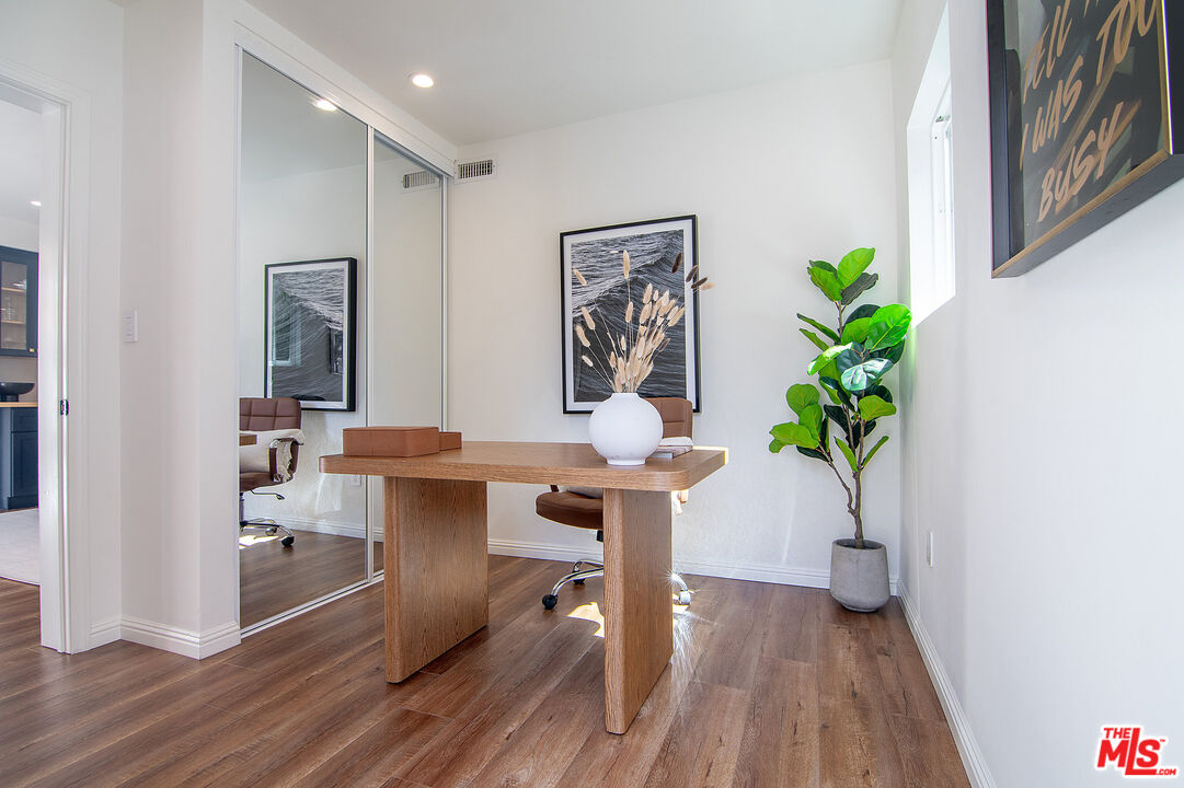 Property photo 37
