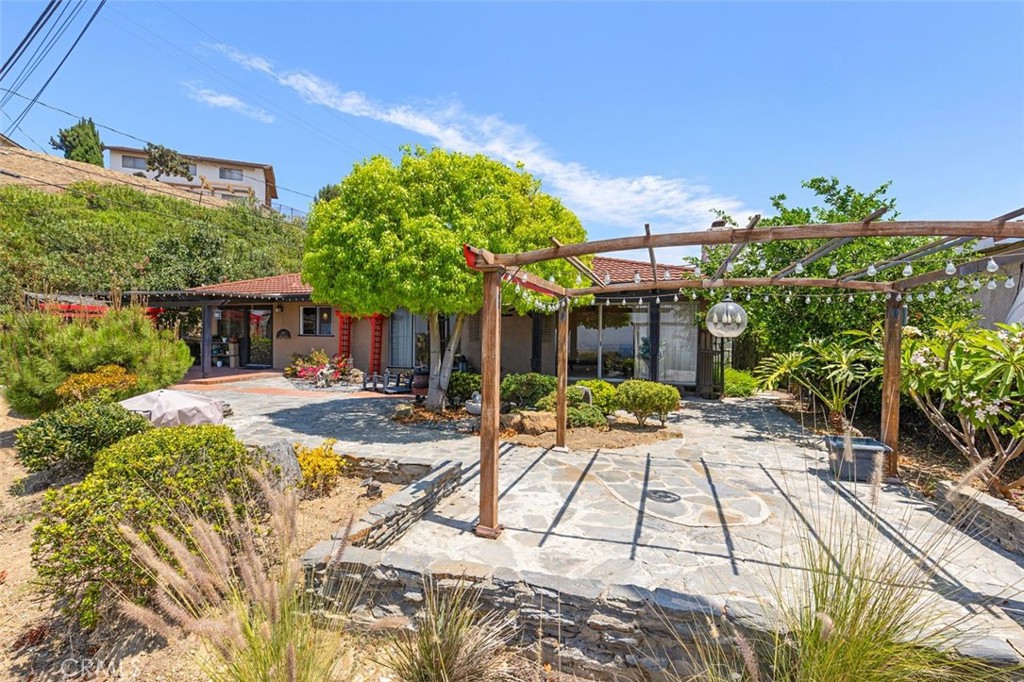 Property photo 28