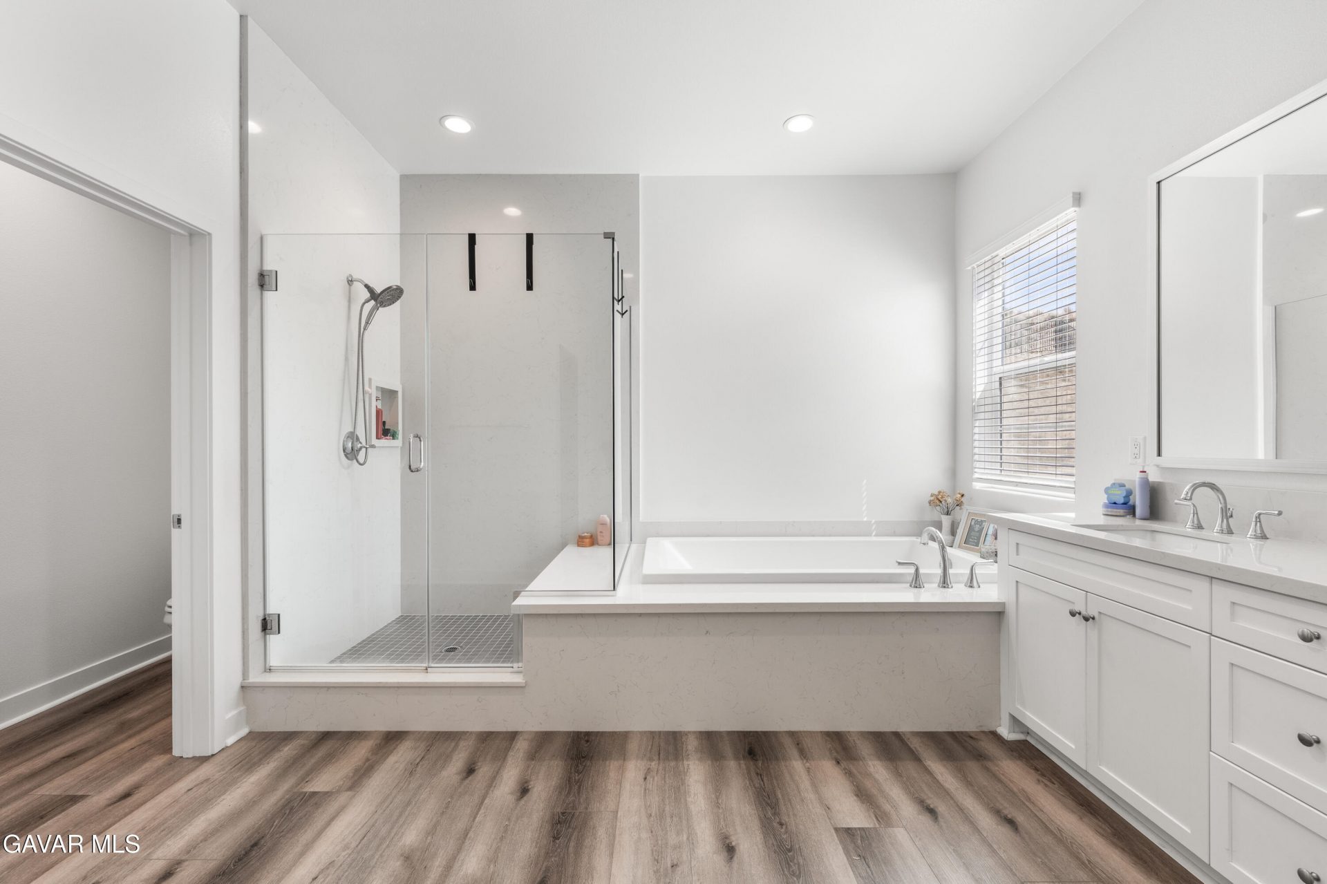 Property photo 51