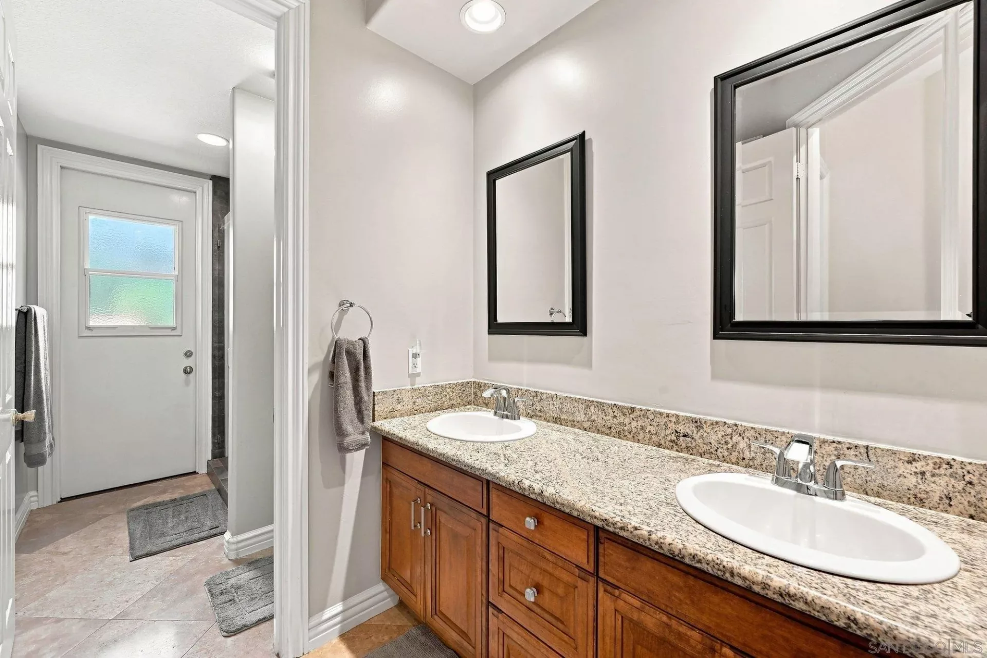 Property photo 50