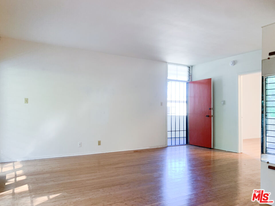 Property photo 42