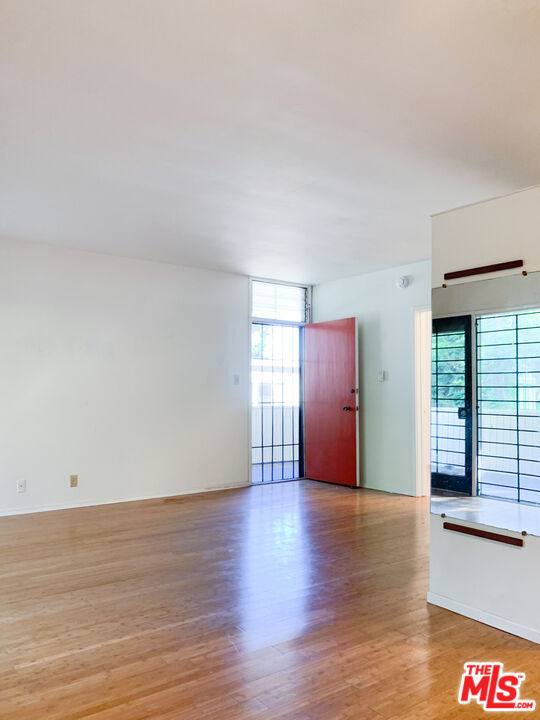 Property photo 43