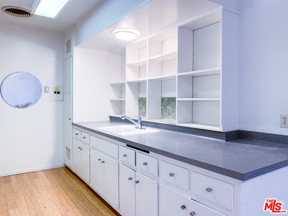 Property photo 48