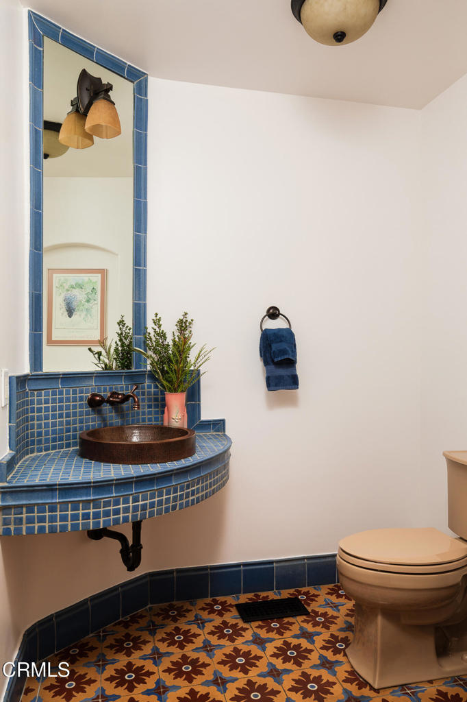 Property photo 35