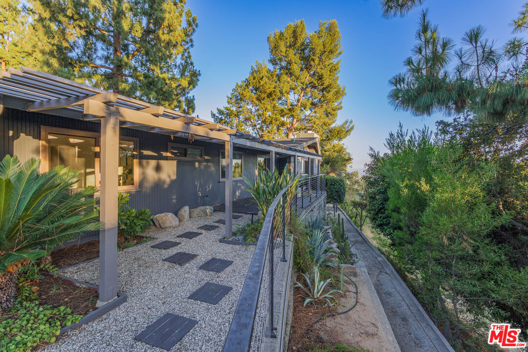 Property photo 40