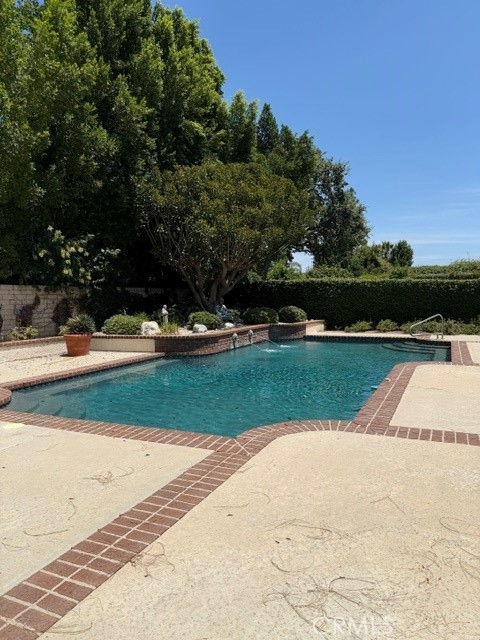 Property photo 40
