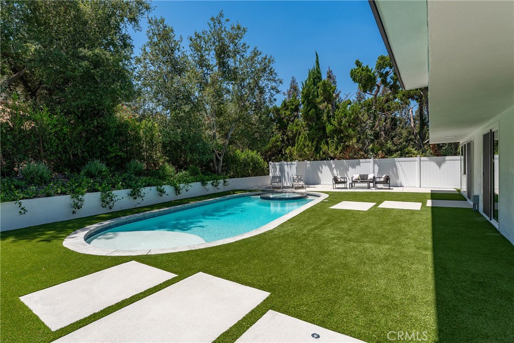 Property photo 46