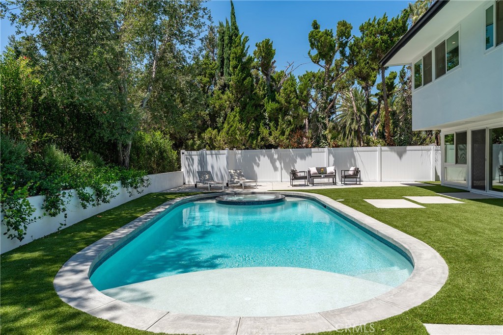Property photo 47