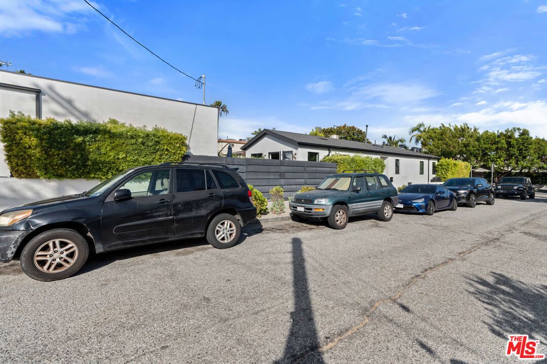 Property photo 32